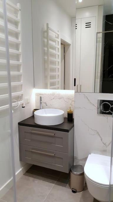 Exclusive, Unique Apartment, 2 Bathrooms, 105sqm