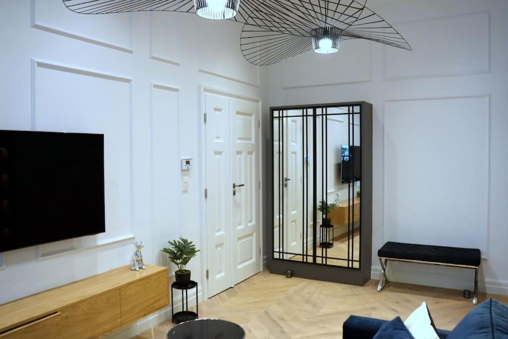 Exclusive, Unique Apartment, 2 Bathrooms, 105sqm Apartament *